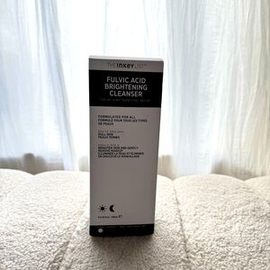 NIB - Inkey List Fulvic Acid Brightening Cleanser (Full Size)